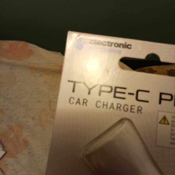 Electric Necessities 10 Watt Type-C PD 3.0 Car Charger Never opened - Picture 11 of 15